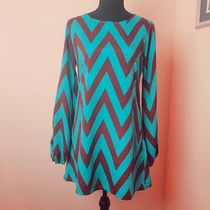 Suede Rose Long Sleeve Aqua and Burgundy Satin-Like Dress with Back Zipper